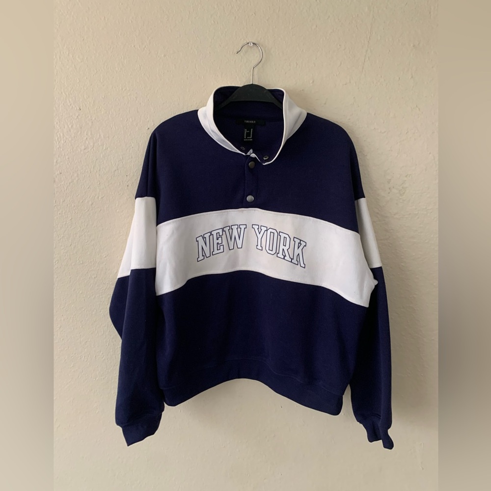 Women’s, Large (oversized), Pullover